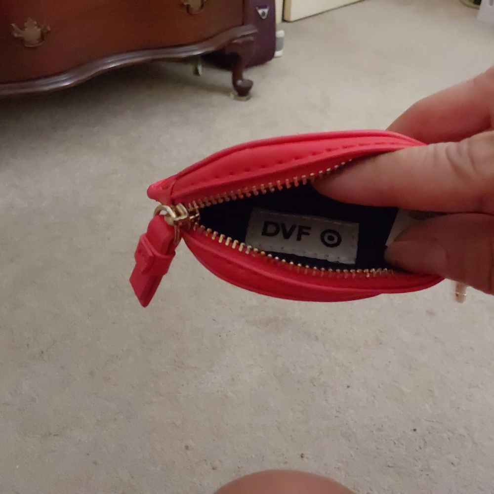 DVF Charm. Red , Sold Out In Stores. NWOT - Picture 5 of 5